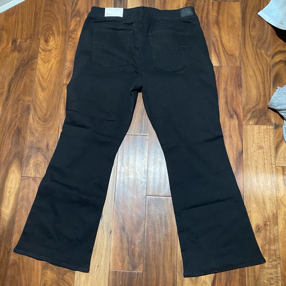 Black American eagle kick boot ne(x)t level stretch size 18 short low rise.